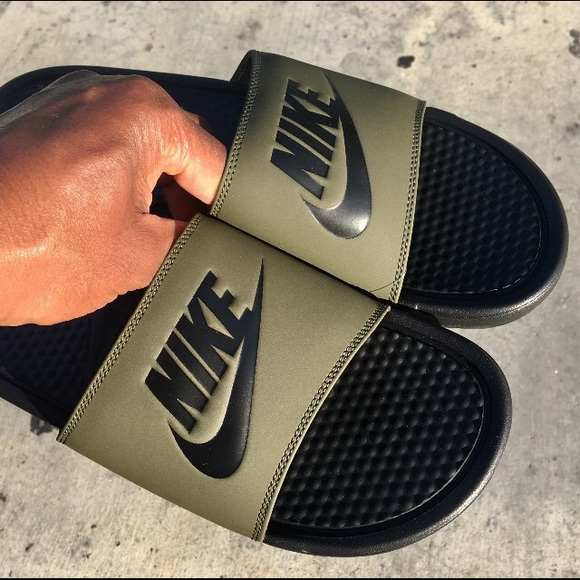 NIKE BENASSI SLIDES JUST DO IT JDI ARMYS OLIVES - Picture 6 of 6
